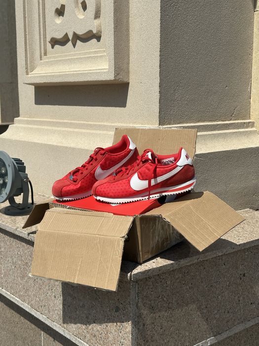 Кроссовки Nike Cortez Red Valentine