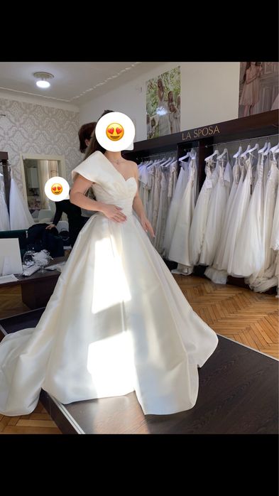 Rochie de mireasa Pronovias