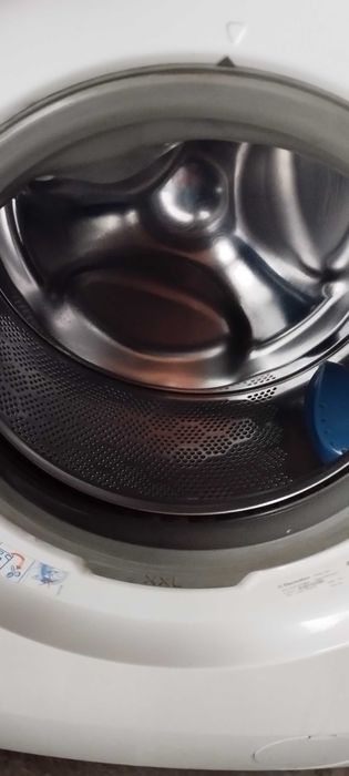 Пералня Electrolux EWF1274BW