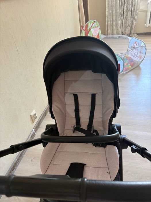 Продам коляску нев люкс