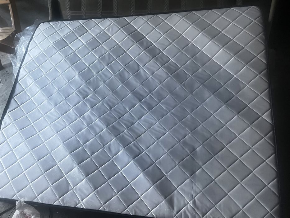 Продается Матрас 200х160