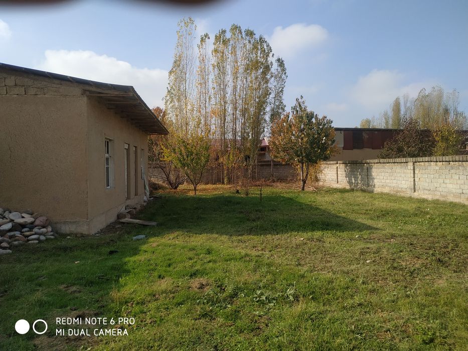 Участка 6соток октябрь хозирги Бур Ота махалласи 6 соток шлакаблок бн