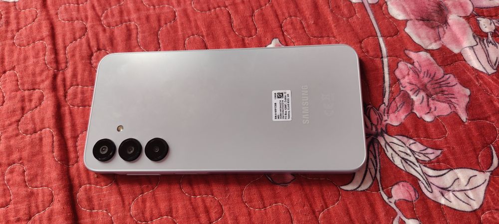 Vând Samsung Galaxy a16