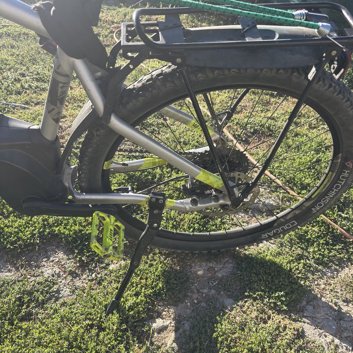 Schimb bicicleta sau vind bicicleta merge impecabil