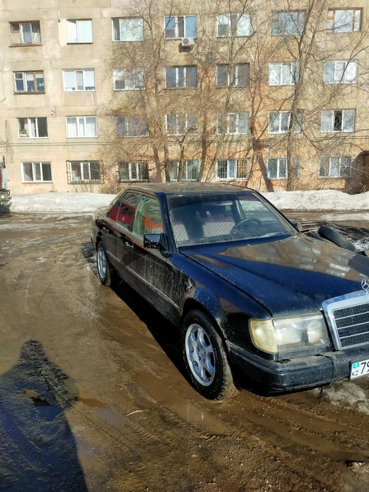 Продам Мерседес е 300