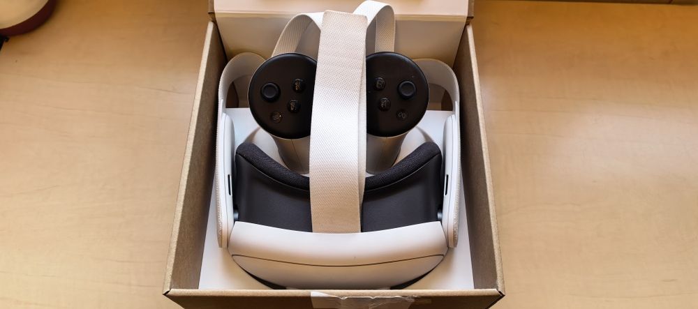 Ochelari VR META Quest 3 - - 512GB - - Oculus // NOI in CUTIE - - 2450 lei