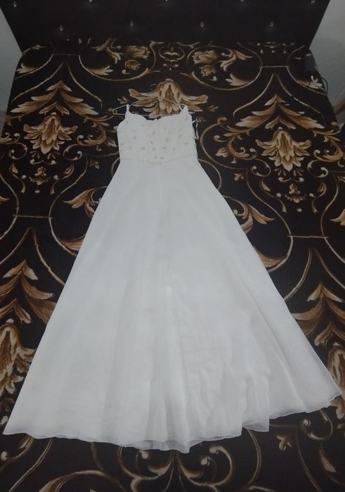 Se vinde rochie de mireasă