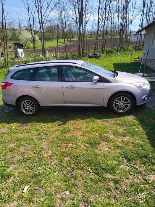 FORD Focus 2012 — imagine 3