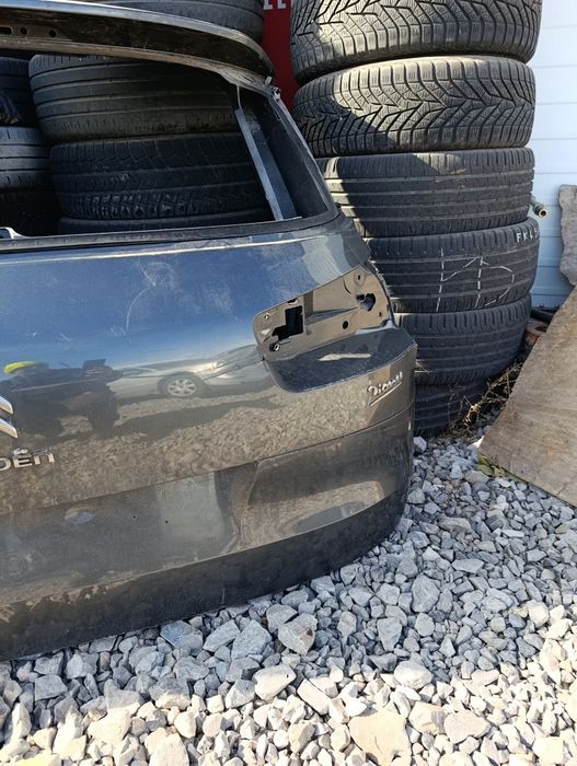 Задна врата за C4 Picasso 2015g