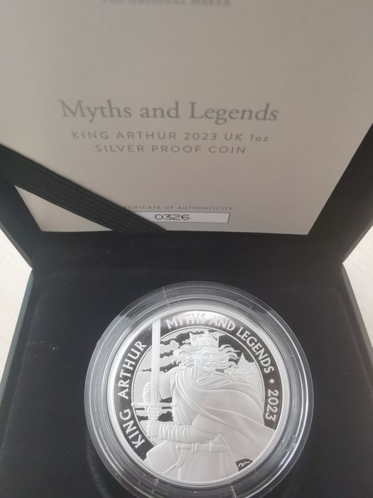 The Royal Tudor  Beasts-Queen’s Lion/Year of Horse 1oz 2026 Antiqued