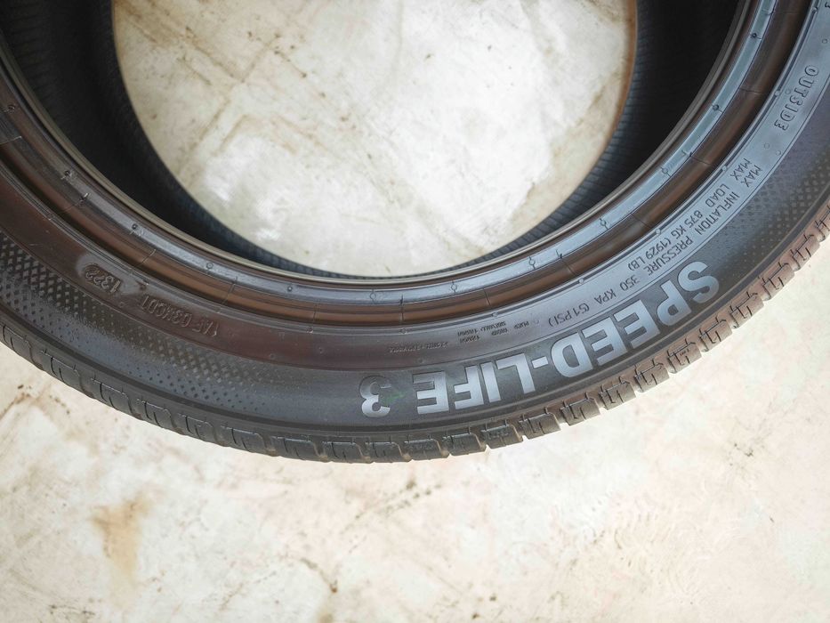 Anvelope 255/45/18 an 2022 vara SEMPERIT SPEED LIFE 3