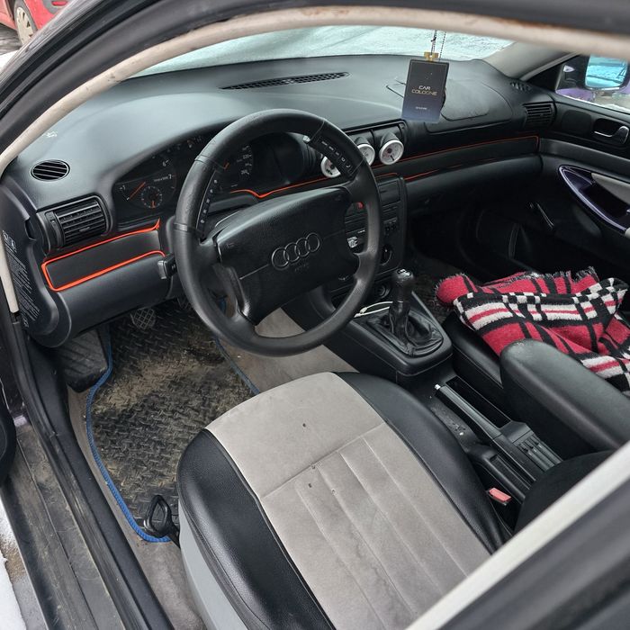 Audi A4 B5, 1995, 1.6 Benzină, cutie 5 trepte manuală