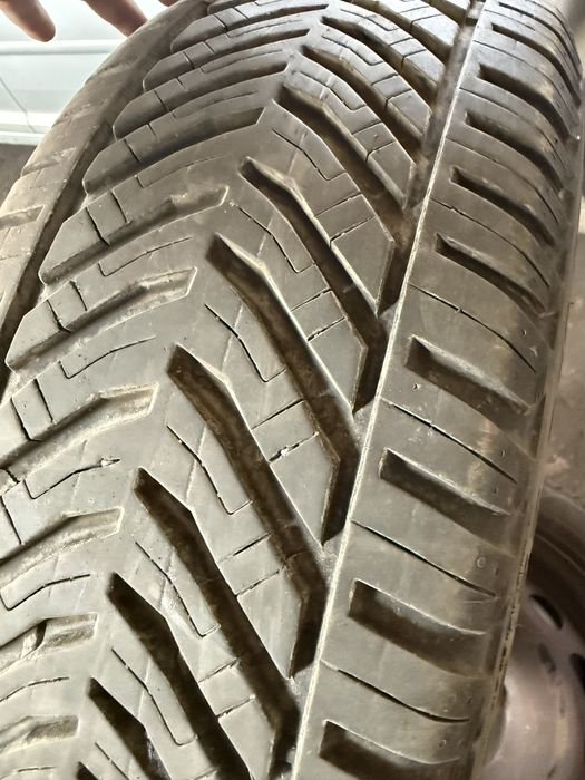 Гуми с джанти 205/55/16 VW