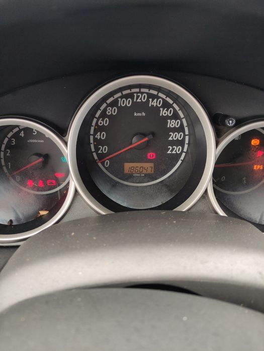 Продава се Honda Jazz 1, 2мотор 2005г на части