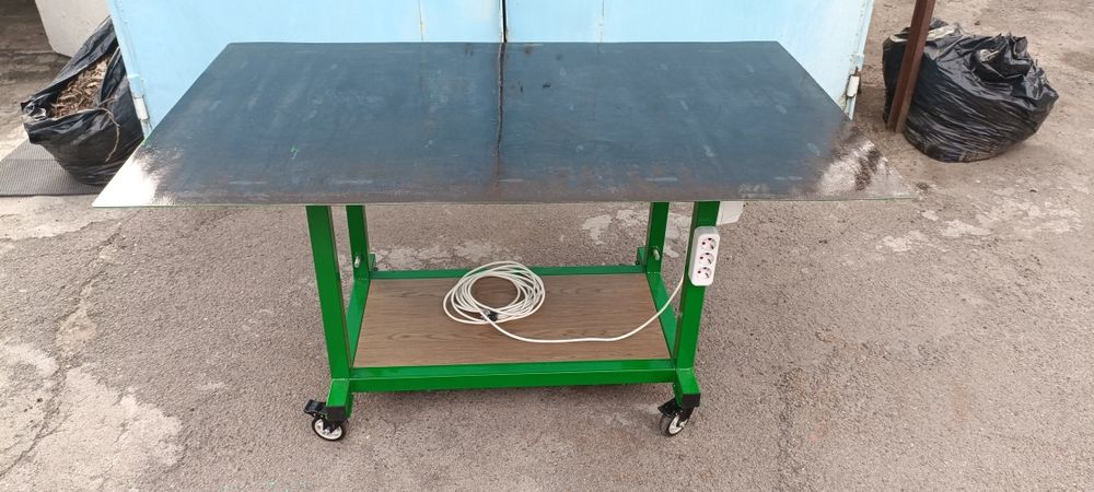 Сварочный слесарный стол