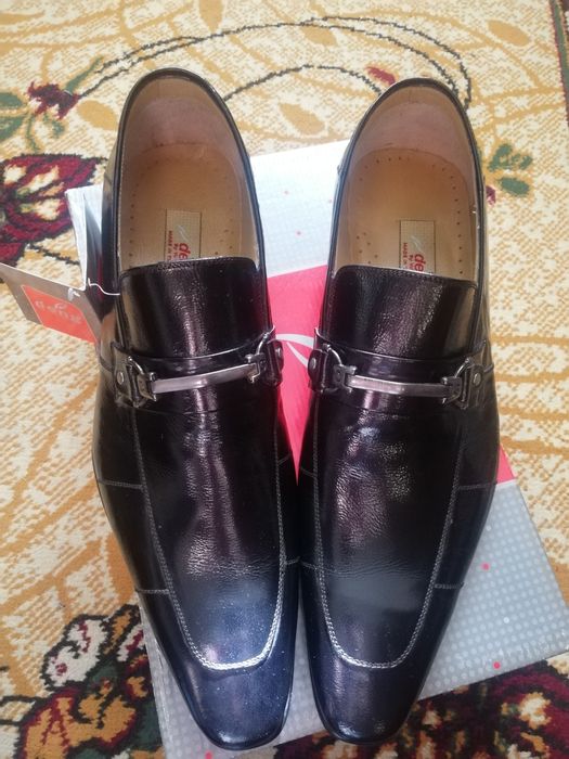 Продаю туфли турецкие