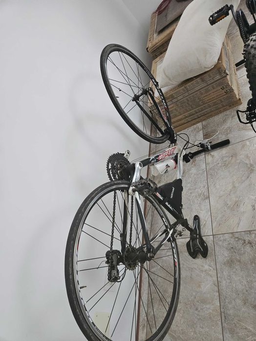 Bicicleta de vanzare