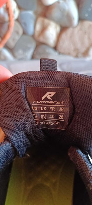 Маратонки Рънърс