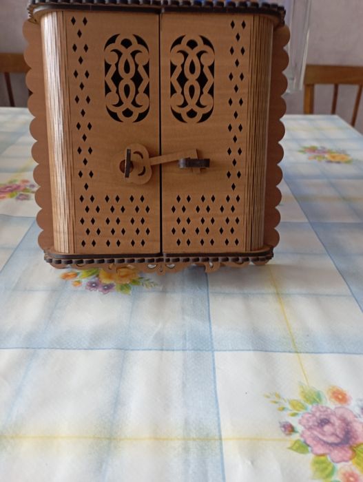 Ключница,  шкафчик для ключей