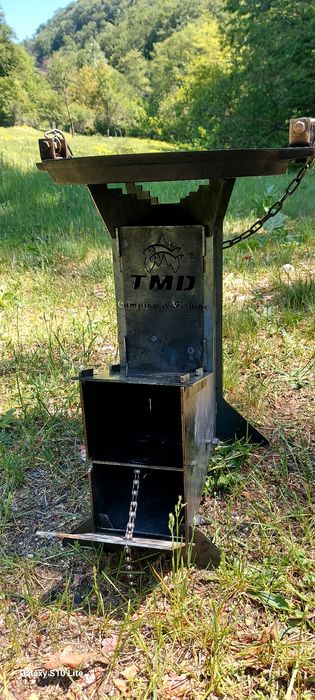 Gratar și Sobita demontabil.