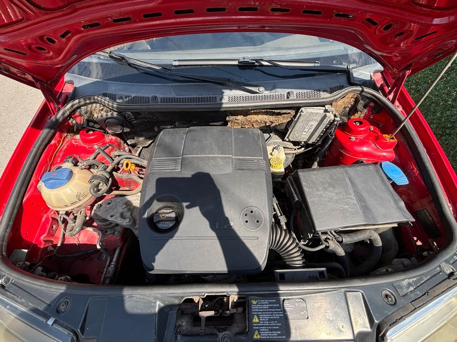 Шкода фабия 1.2 бензин