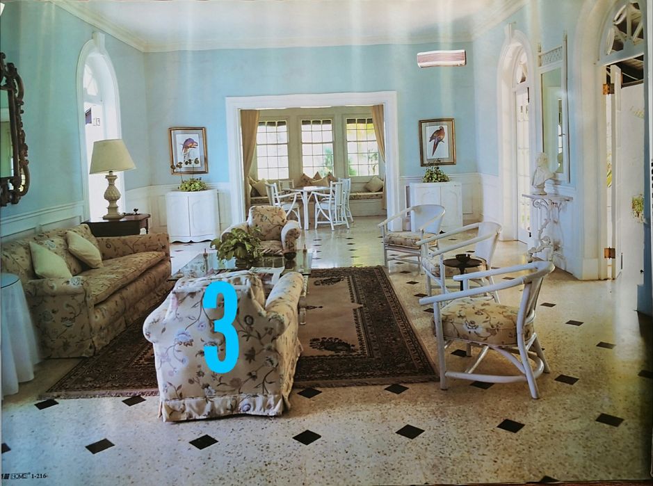 Плакаты. Обои. 107см/ 77см.