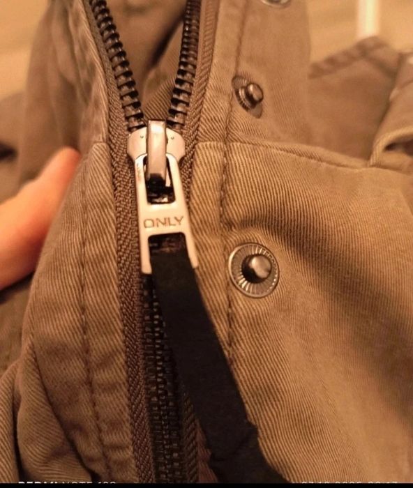 Geaca parka Only mărime M