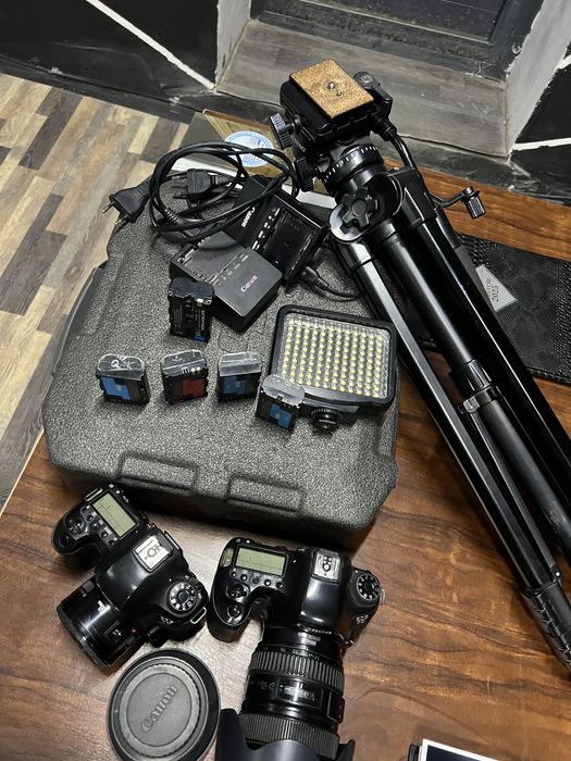 CANON 6D kaplekt sotiladi