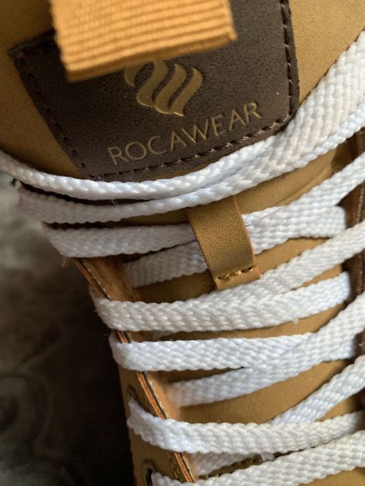 Roca Wear • USA •