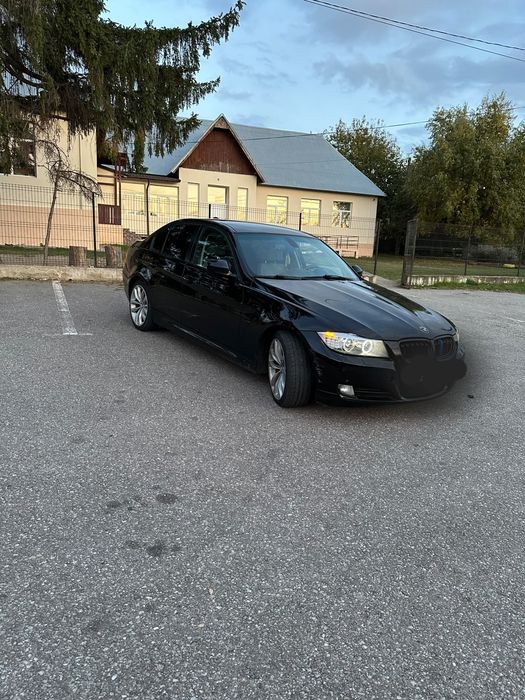 BMW Seria 3 2011 — imagine 3