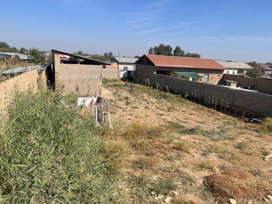 Зангиота Бозсув Срочно продаётся Участок по цене земли