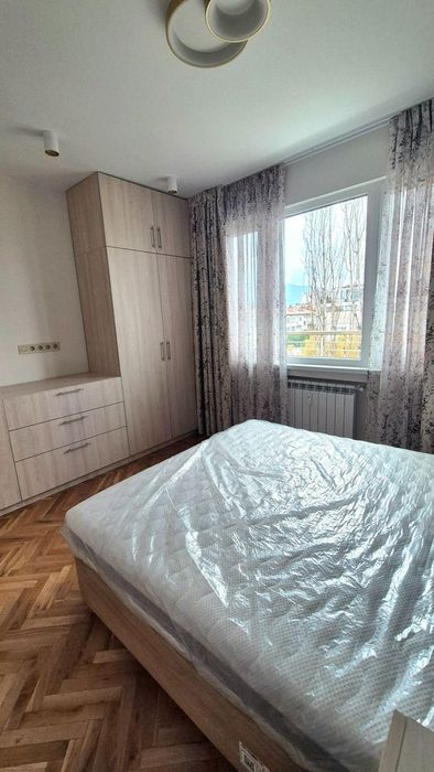 Дава се под наем Двустаен апартамент в София, Медицинска академия - 70 кв.м за 980 € - Снимка #12