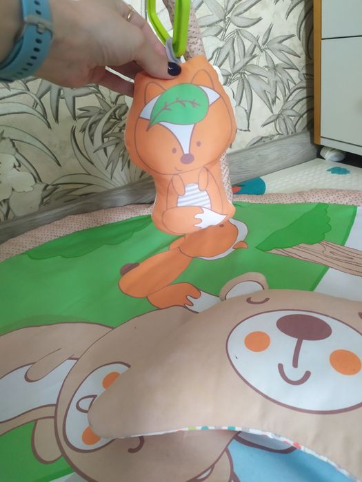 Продам коврик развивающий