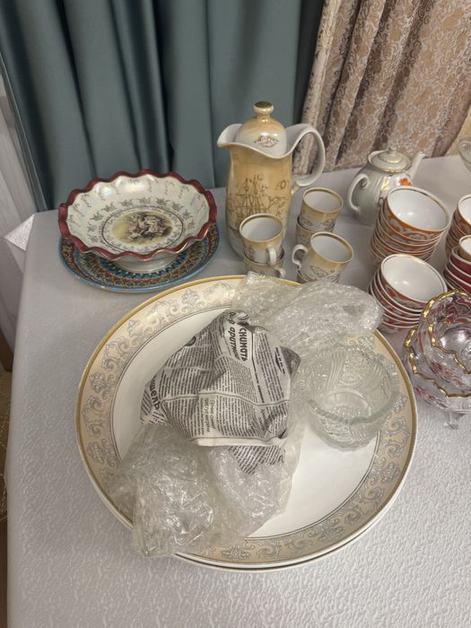 Посуда и приборы