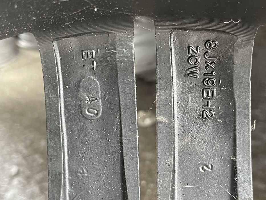 Set jante aliaj R19  5x114,3 cu anvelope de vara 235 45 R19