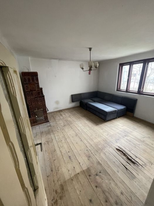 Apartament 4 camere separat complet si curte 230mp - totul individual