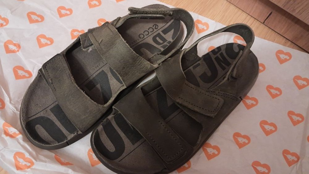 Сандали кожанные ECCO