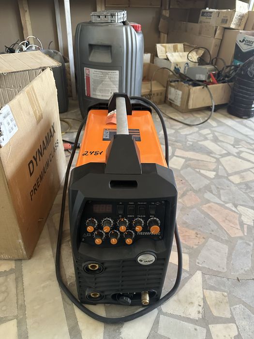 Suvarka aparat sotiladi argon srochna