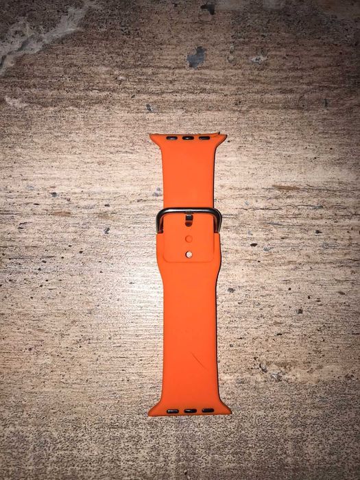 Ремешки на Apple Watch