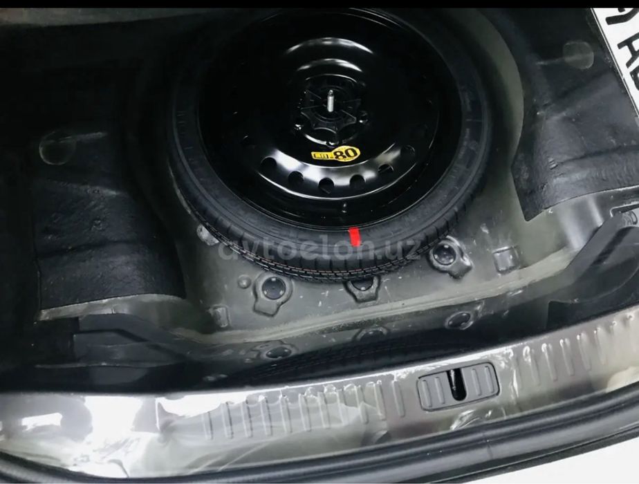 Малибу 2-позиция пробег 52.000км год 2015