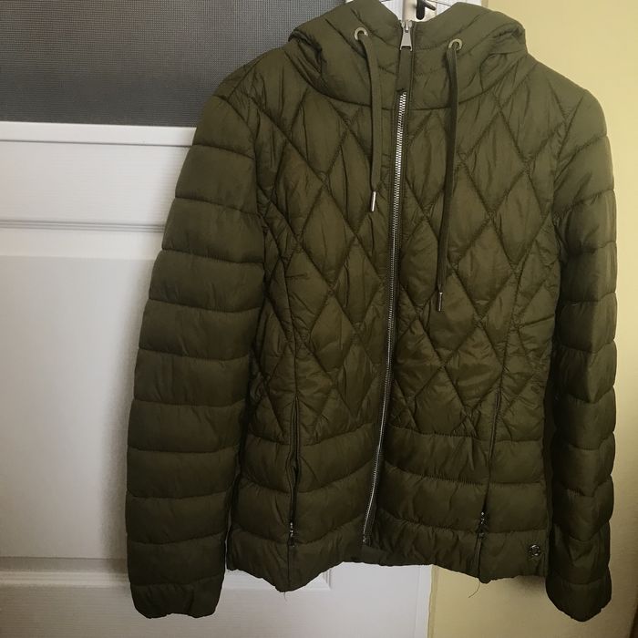 Vând geaca S.Oliver nr 34, dama