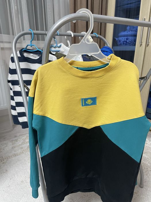 Распродажа детских кофт