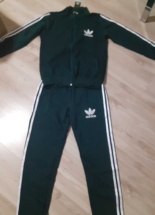 Treninguri noi,L,M-100 lei