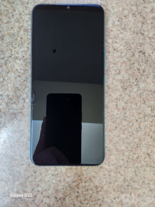 Tecno Spark 8C 64/4гб