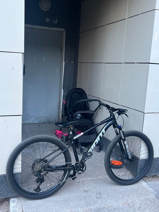 Продам срочно велосипед Giant Talon 3