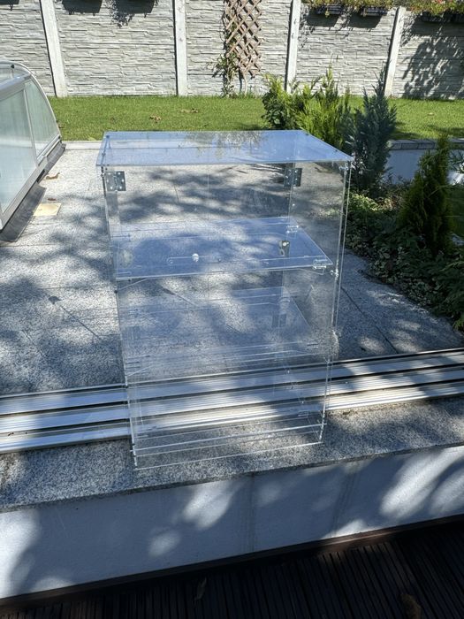 Stand plexiglas prezentare / vanzare