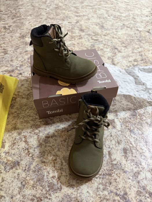 Ботинки детские демисезонные 25р 4000тг