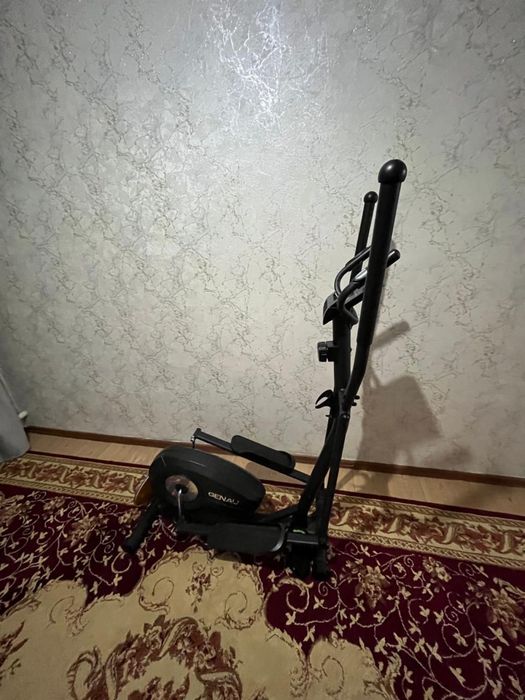 Эллиптический тренажер