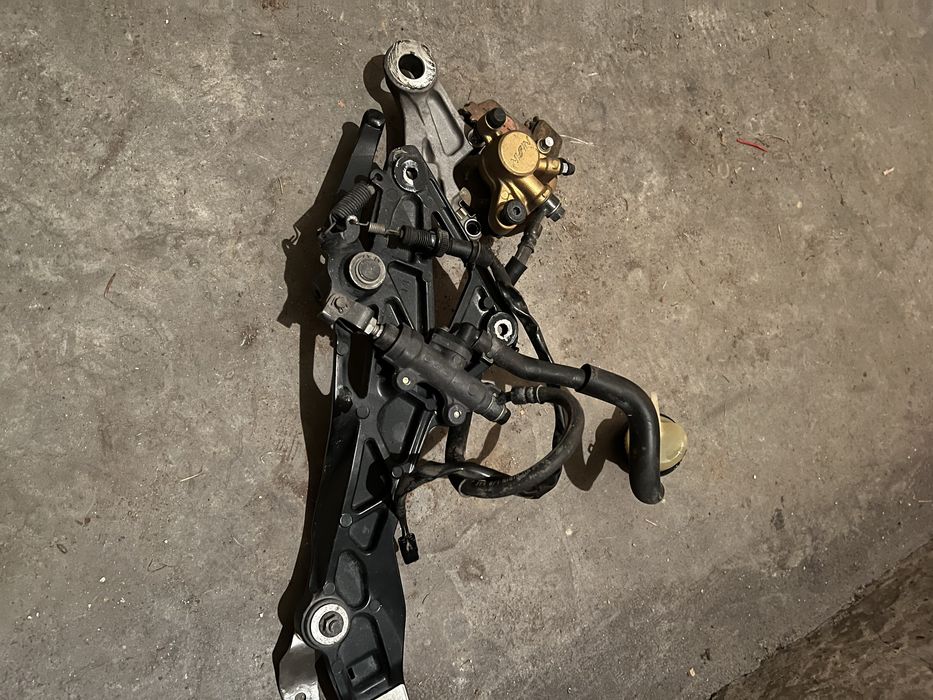 honda hornet на части