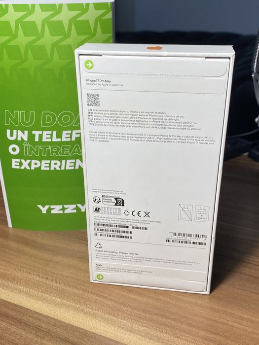 iPhone 17 Pro Max • 256 GB • Cosmic Orange